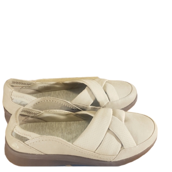 Clarks Cloudsteppers Sillian 2.0 Star sz 7… - Picture 2 of 6